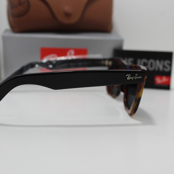 RAY-BAN 2140 1158/R5 FLECK EDITION WAYFARER - Picture 2 of 7